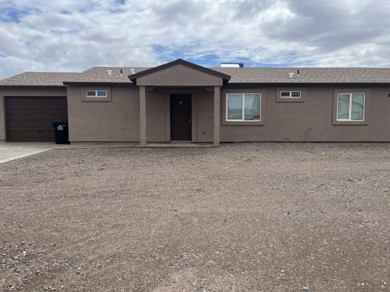 Arizona City, Arizona 85123, 3 Bedrooms Bedrooms, ,2 BathroomsBathrooms,Duplex,For Rent,1048
